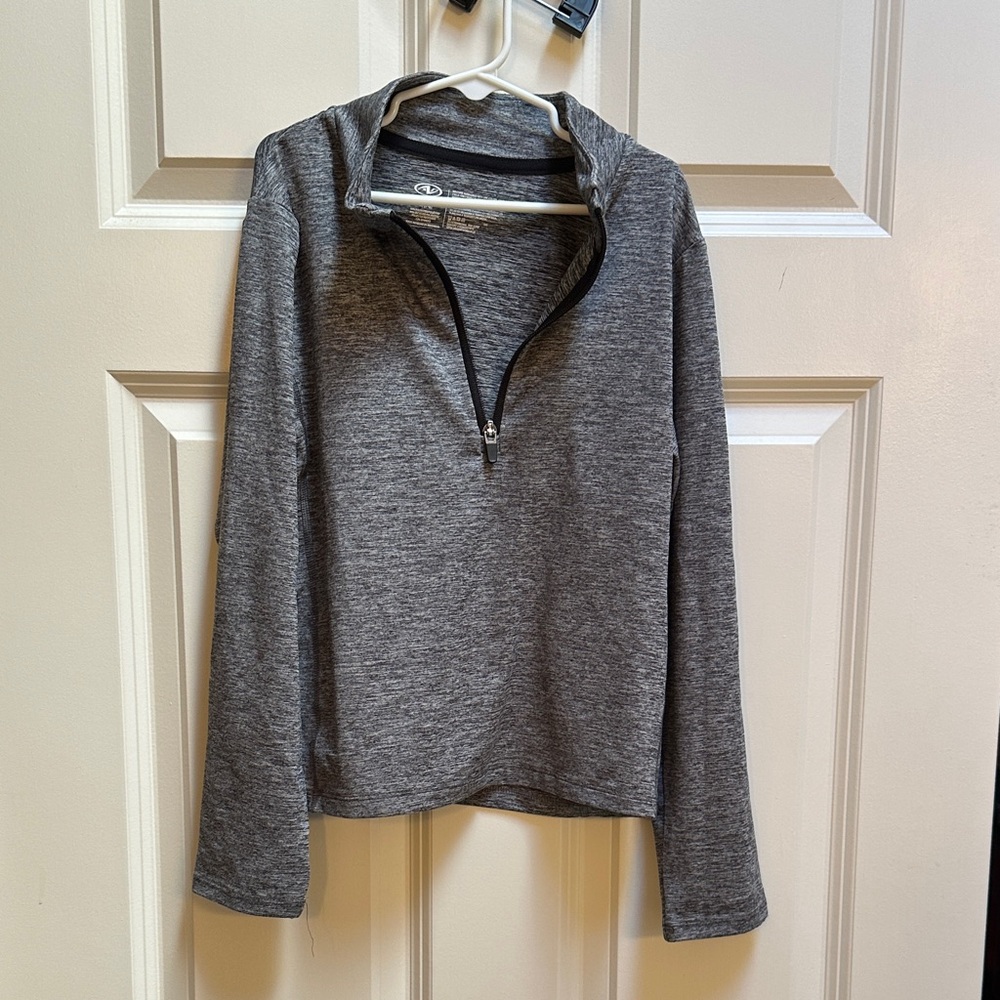 Athletic Works Gray Kids Long Sleeve Top